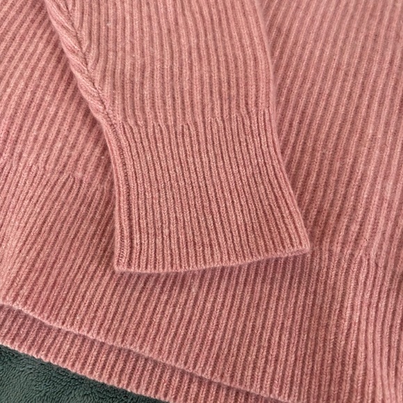 LandsEnd pink sweater size large - Picture 3 of 3
